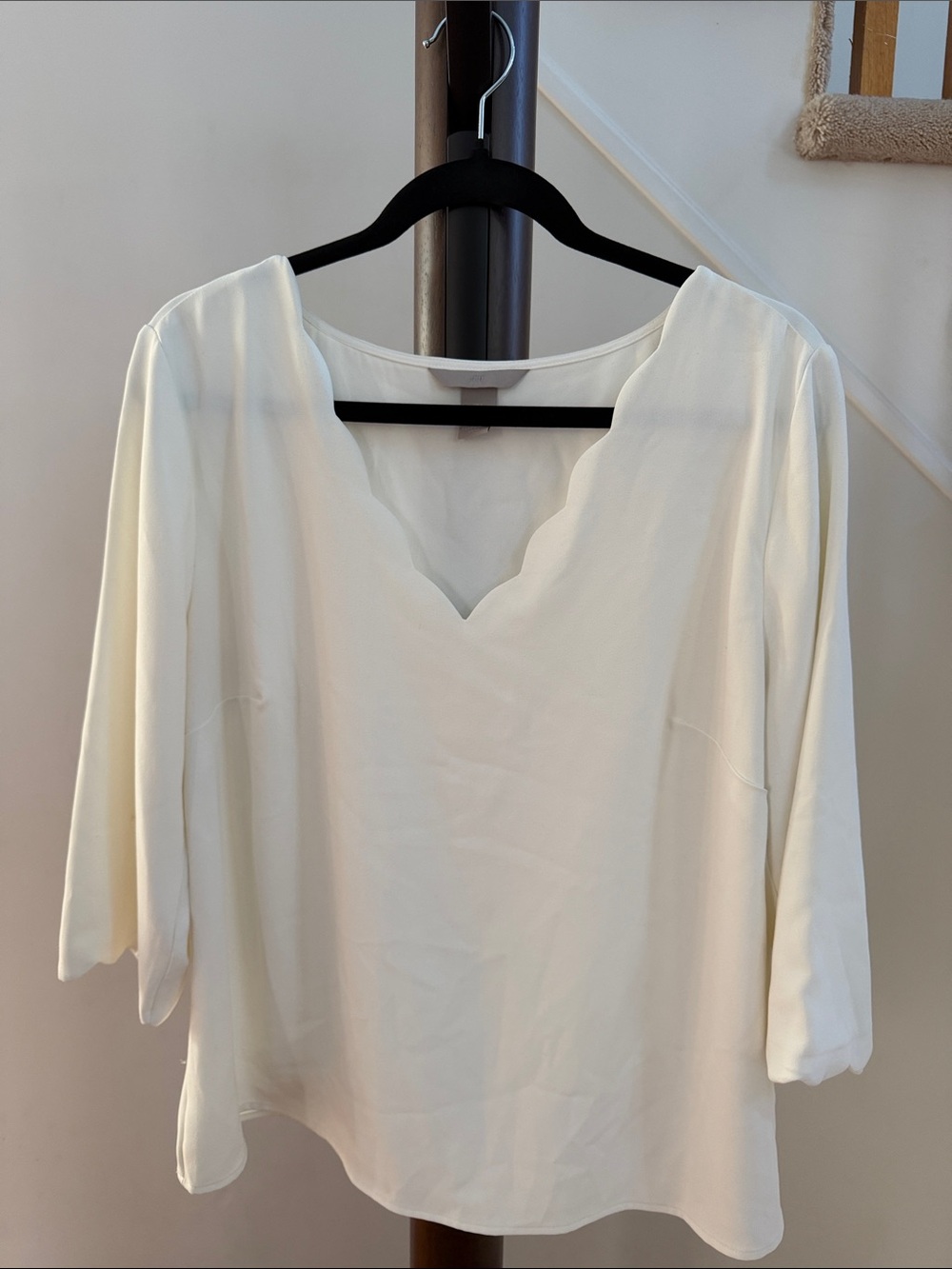 H&M Cream Scalloped V-Neck Blouse